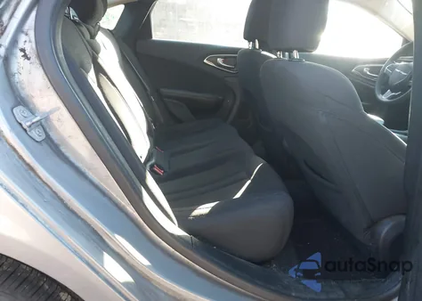 2015 Chrysler 200 Limited from USA, damaged, VIN 1C3CCCABXFN628699